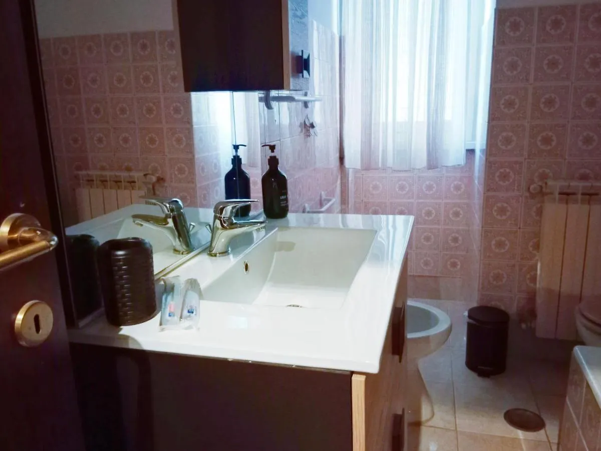 Graziosa Casetta Vicino Alla Metro Rome Apartment